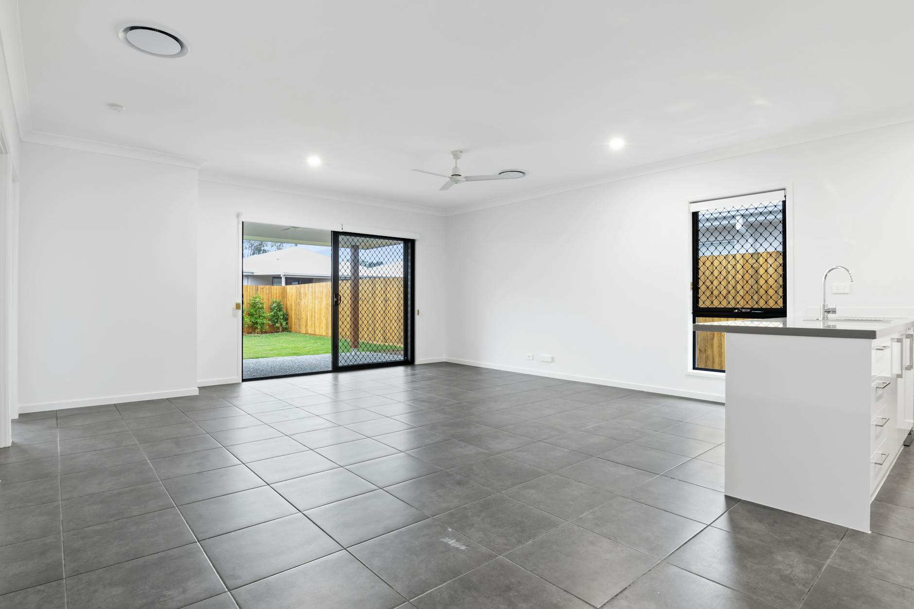 detached for Rent in Eleko Beach Road